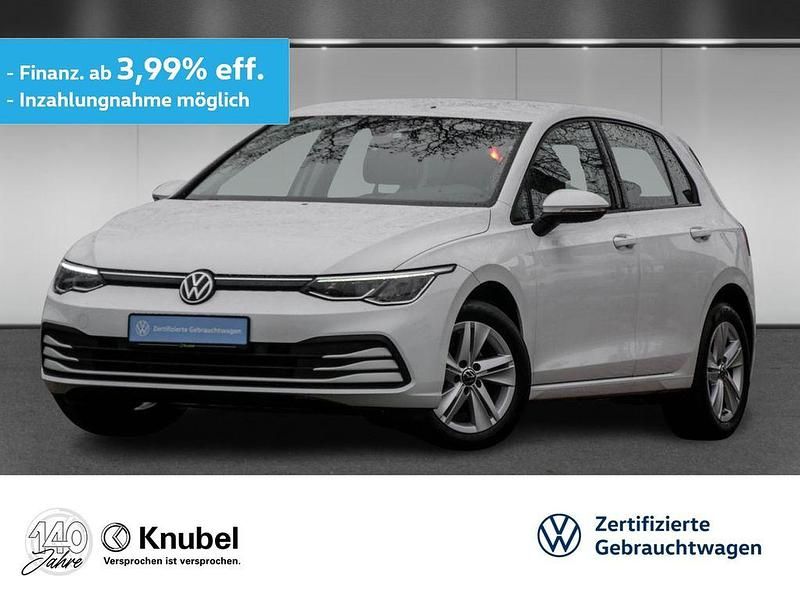 Pure white Gebraucht 2022 VW Golf Life Limousine | 22.980 € (Etwas zu teuer) - Bild 1/4