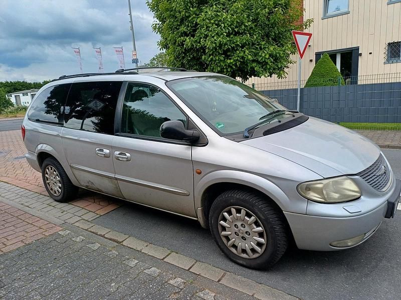 Silber Gebraucht 2003 Chrysler Grand Voyager Van / Kleinbus | 500 € (Fairer Preis) - Bild 1/4