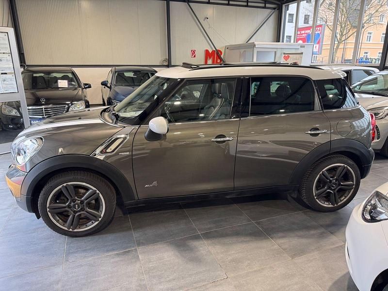 Usado Mini Cooper SD 143 HP (105 kW) 2012 Cinzento Citadino
