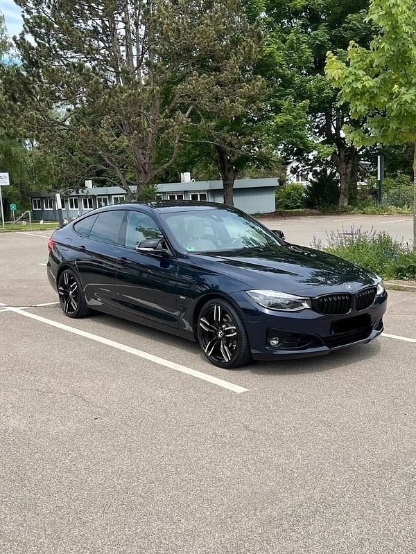 Gebraucht 2016 BMW 325 Gran Turismo Sport Line Limousine | 16.999 € (Guter Preis) - Bild 1/4