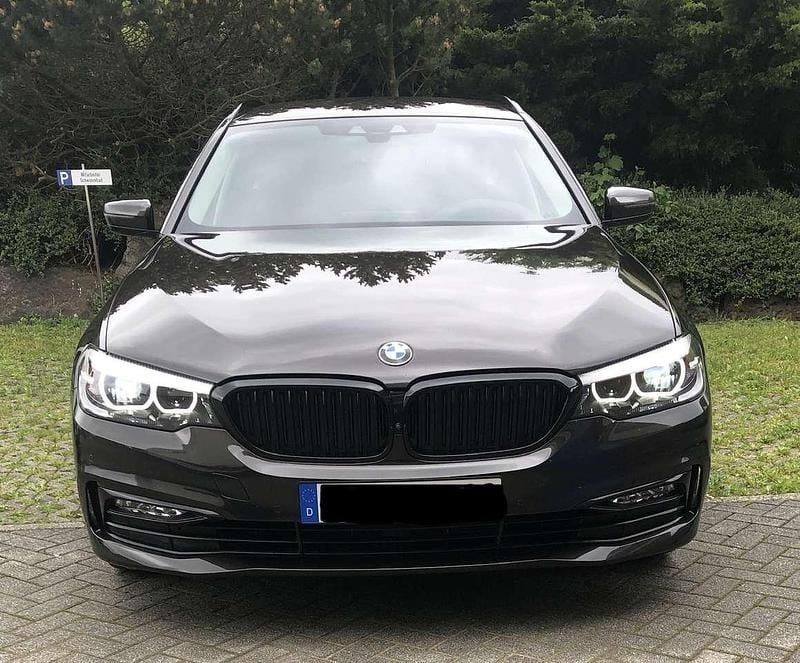 Gebraucht 2017 BMW 530 Sport Line Kombi | 16.500 € (Superpreis) - Bild 1/4