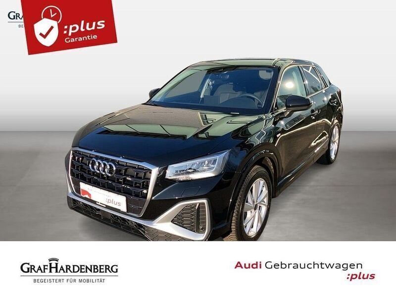 Mythosschwarz metallic Gebraucht 2024 Audi Q2 S-Line SUV | 29.888 € (Superpreis) - Bild 1/4