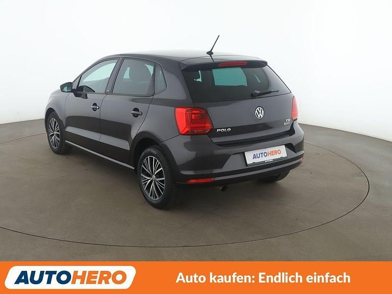 Gebraucht VW Polo Allstar 90 PS (66 kW) 2016 Blau Kleinwagen