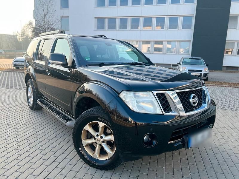 Gebraucht Nissan Pathfinder 190 PS (139 kW) 2012 Schwarz SUV
