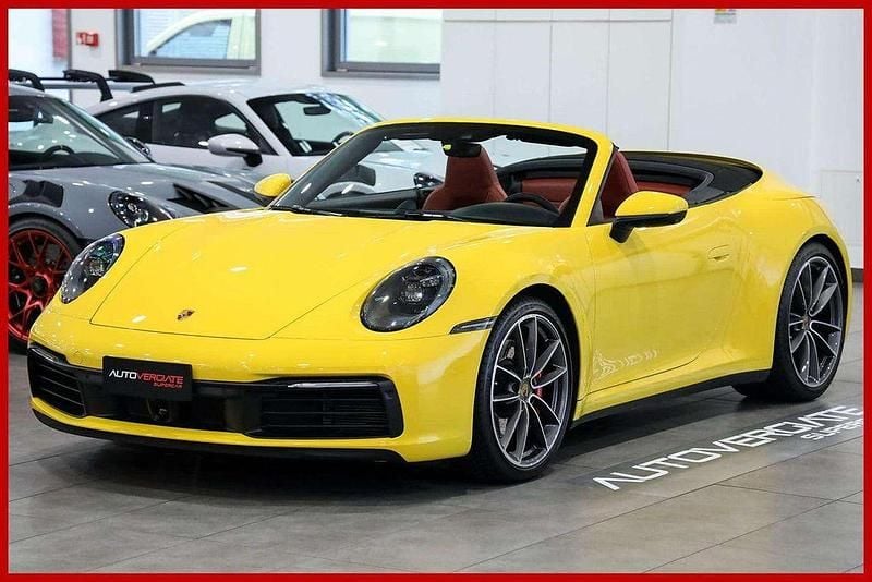 Gebraucht Porsche 992 450 PS (330 kW) 2021 Gelb Cabrio
