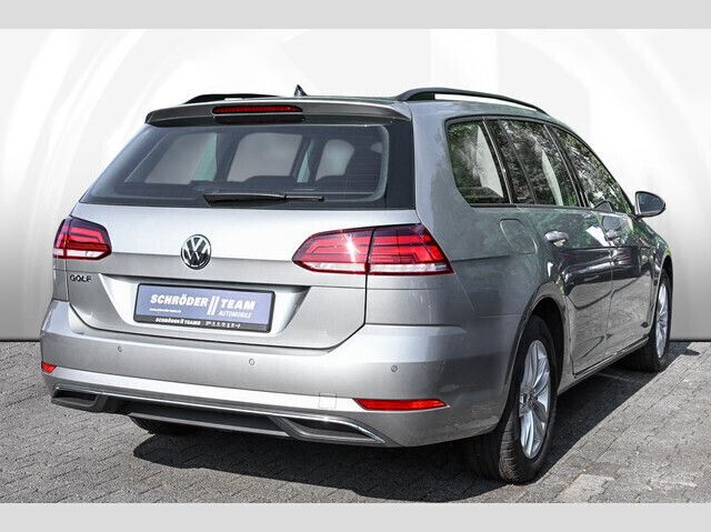 Gebraucht VW Golf VII Comfortline 150 PS (110 kW) 2019 Silber Kombi