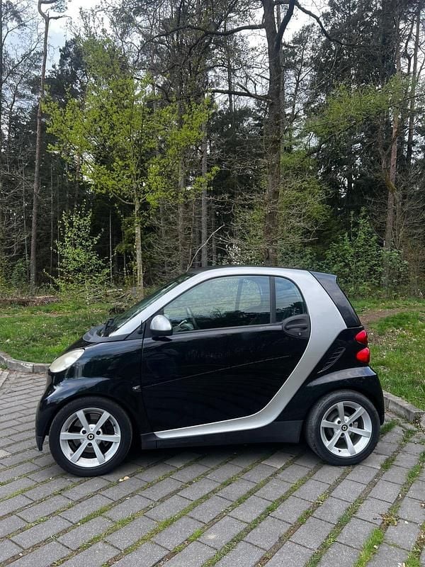 Gebraucht Smart ForTwo Coupé 84 PS (61 kW) 2009 Schwarz Coupé