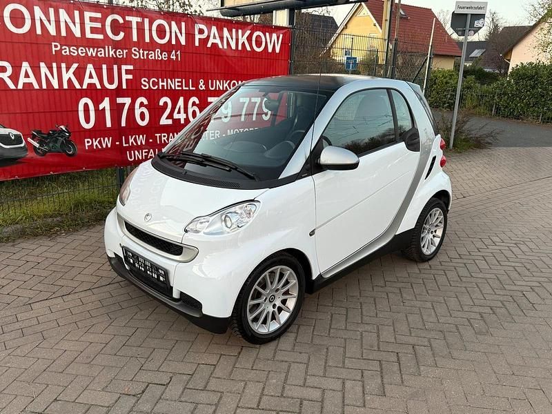Weiß Gebraucht 2009 Smart ForTwo Coupé Kleinwagen | 3.990 € (Guter Preis) - Bild 1/4