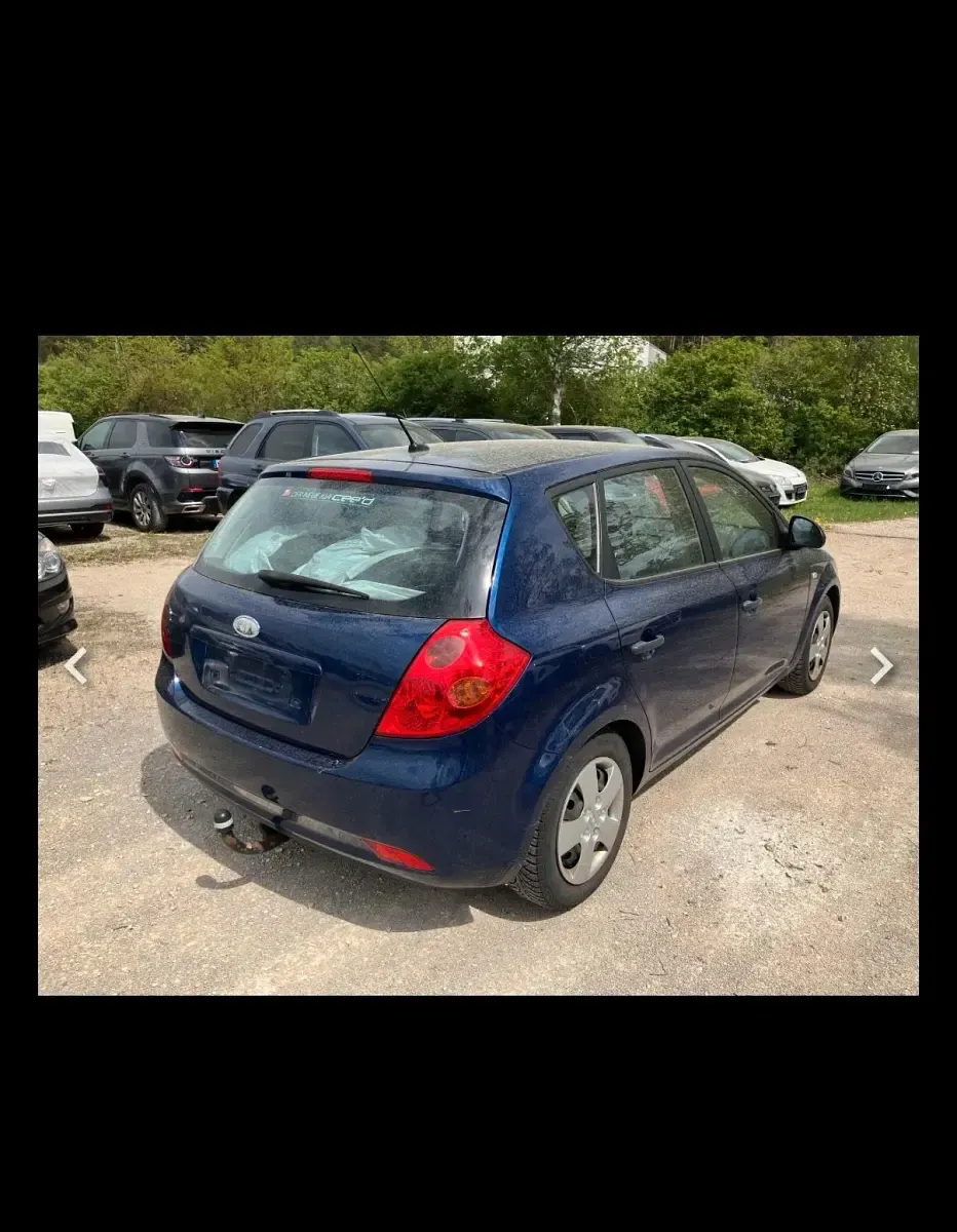 Usado Kia Ceed 122 CV (89 kW) 2008 Azul Utilitario