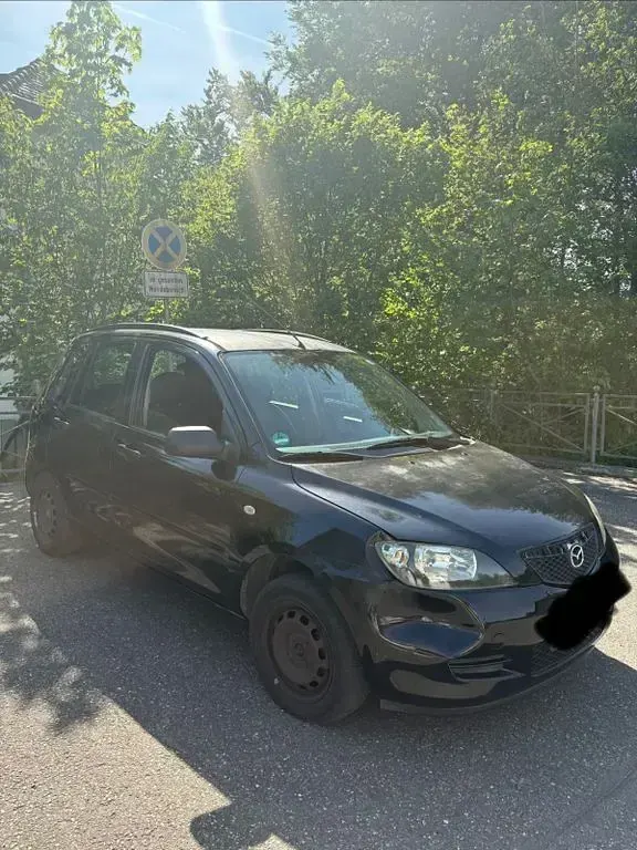 Gebraucht Mazda 2 Comfort 75 PS (55 kW) 2003 Schwarz Kleinwagen
