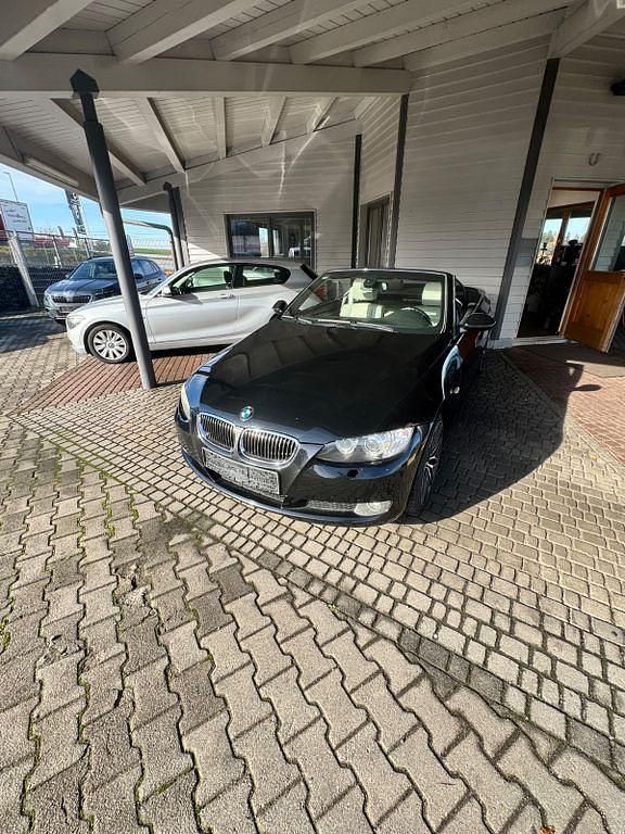 Schwarz Gebraucht 2008 BMW 325 Cabriolet Comfort Edition Cabrio | 5.899 € - Bild 1/4