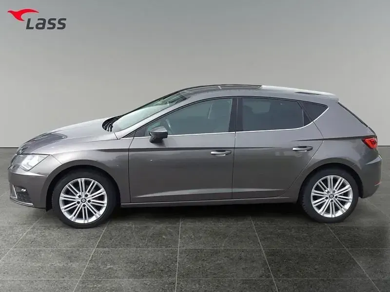 Używany Seat Leon XCELLENCE 125 KM (91 kW) 2017 Szary
