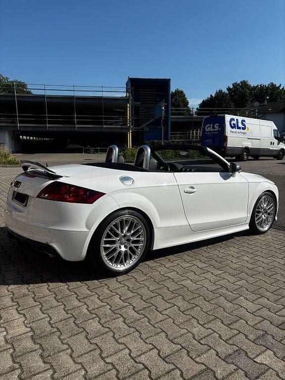 Gebraucht Audi TT Roadster Ambiente 272 PS (200 kW) 2012 Weiß Cabrio