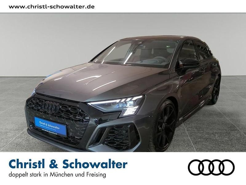 Gebraucht Audi RS3 Sport 400 PS (294 kW) 2024 Daytonagrau perleffekt Limousine
