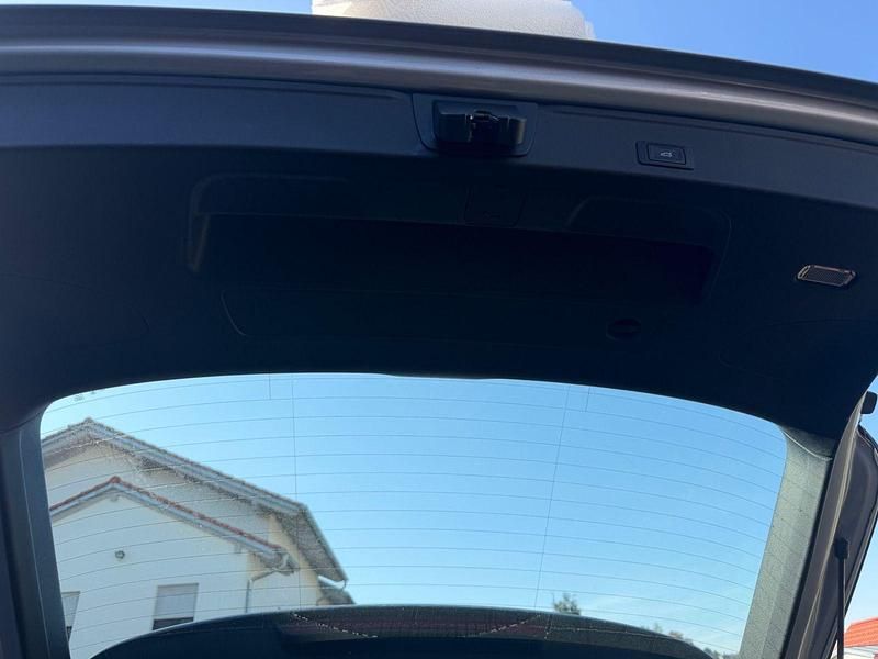 Gebraucht Audi A4 Ambiente 163 PS (119 kW) 2021 Silber Kombi