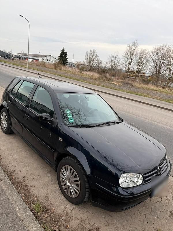 Gebraucht VW Golf IV 2001 Schwarz Kleinwagen