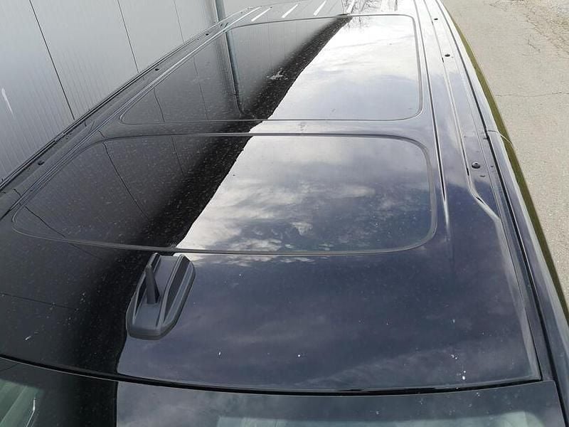 Neu VW Multivan Edition 180 PS (132 kW) 2026 Deepblack perleffekt / fortana Van