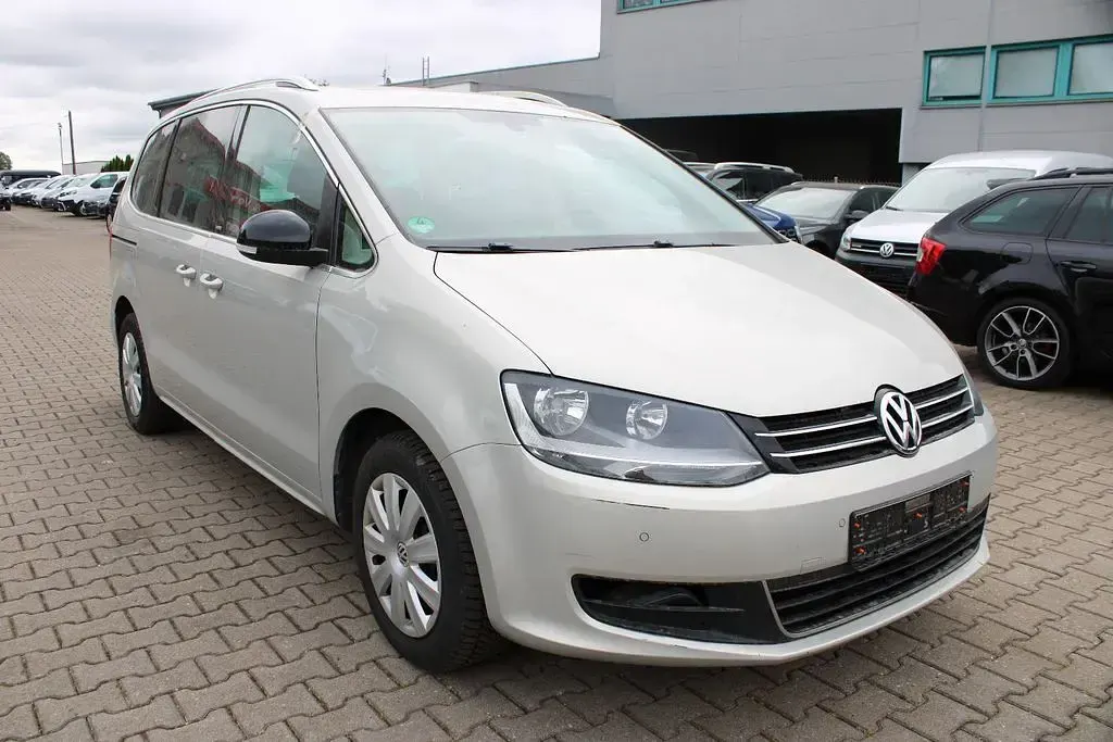 Gebraucht VW Sharan Style 140 PS (102 kW) 2012 Silber Van / Kleinbus