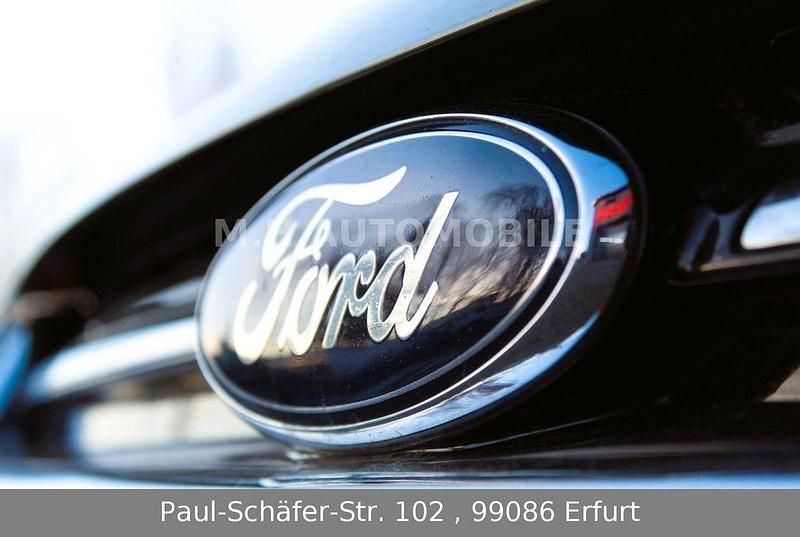 Gebraucht Ford Kuga Titanium 140 PS (102 kW) 2013 Grün SUV