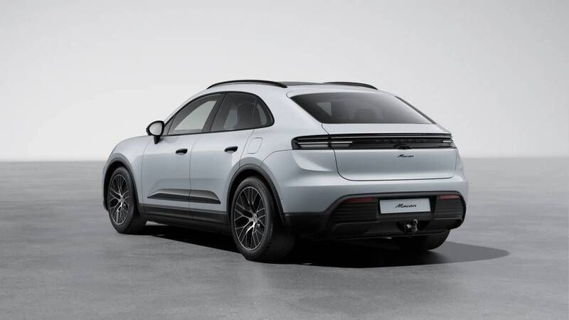 Gebraucht Porsche Macan 264 kW (360 PS) 2024 Aventuringrünmetallic SUV