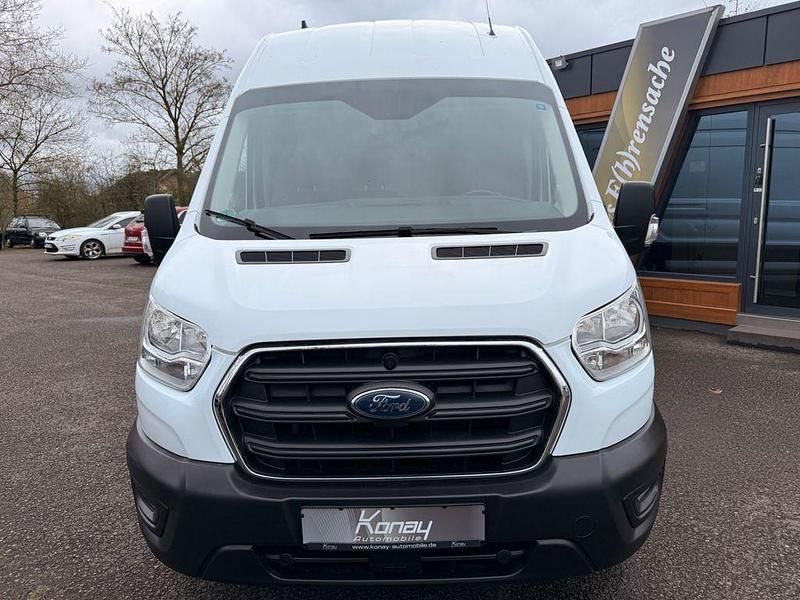 Gebraucht Ford Transit Trend 131 PS (96 kW) 2020 Weiß Van / Kleinbus
