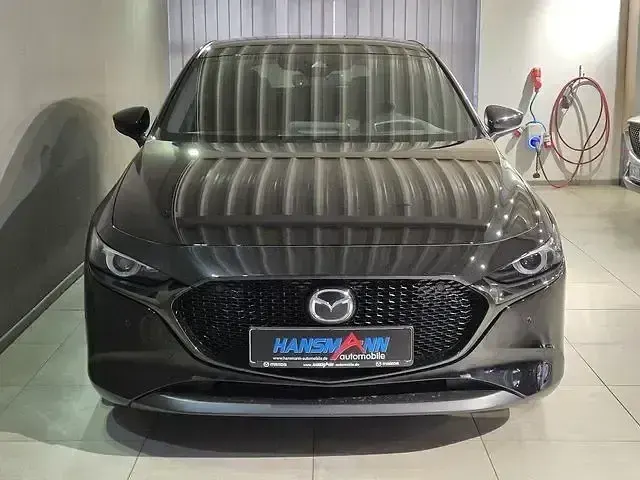 Używany Mazda 3 Selection 150 KM (110 kW) 2021 Czarny Sedan/Limuzyna