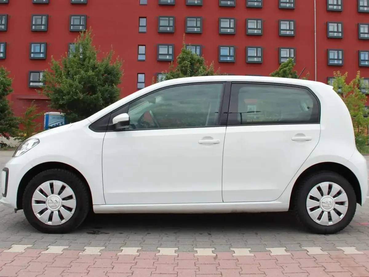 Gebraucht VW up! 65 PS (47 kW) 2021 Weiß Kleinwagen