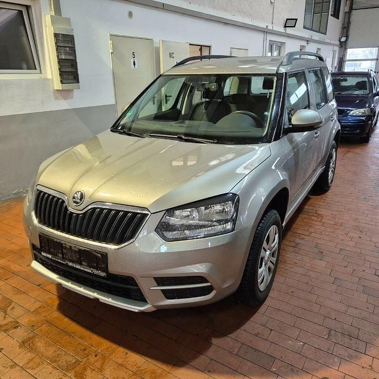Gebraucht Skoda Yeti 110 PS (80 kW) 2016 Grau SUV
