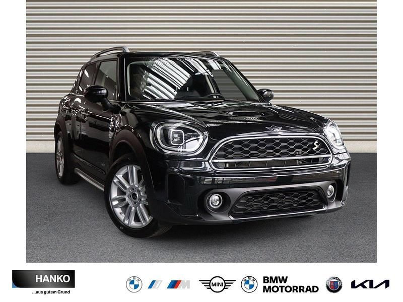 Midnight black ii Gebraucht 2022 Mini Cooper Countryman Classic SUV | 29.900 € (Fairer Preis) - Bild 1/4