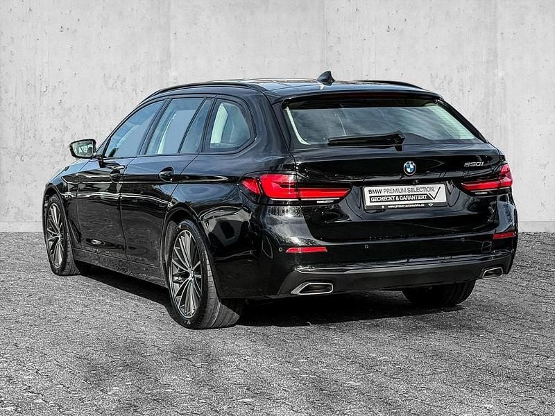 Gebraucht BMW 530 245 PS (180 kW) 2022 Schwarz Kombi