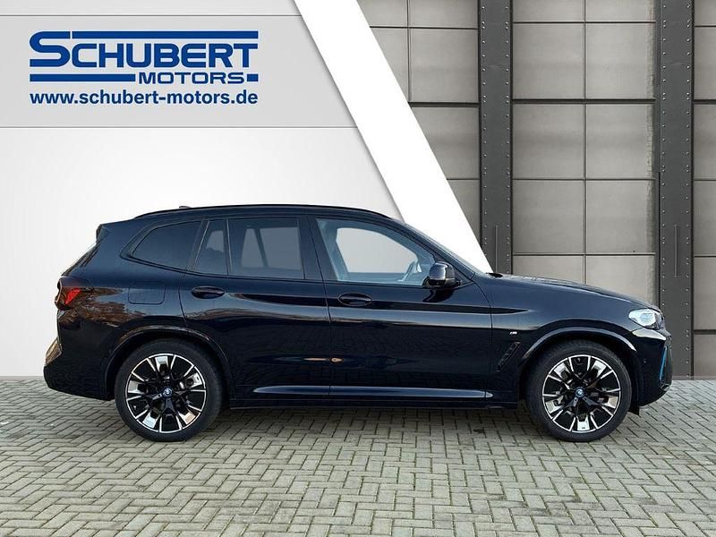 Gebraucht BMW iX3 Impressive 210 kW (286 PS) 2022 Schwarz SUV