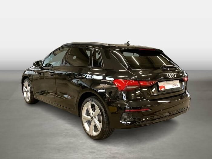 Gebraucht Audi A3 Advanced Plus 116 PS (85 kW) 2024 Schwarz Limousine