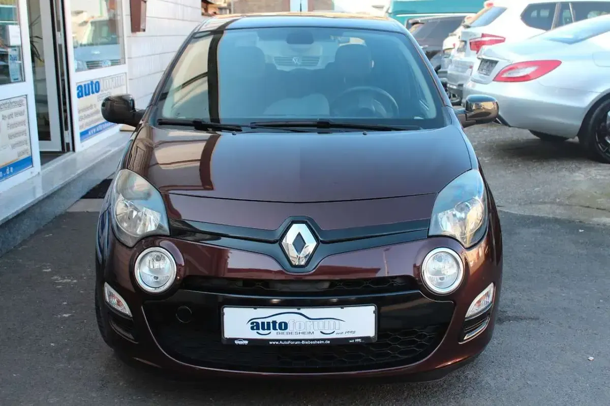 Używany Renault Twingo Dynamique 75 KM (55 kW) 2014 Brązowy Hatchback