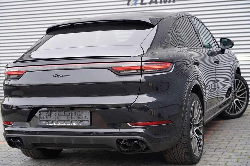 Gebraucht Porsche Cayenne E-Hybrid Coupe Chrono 462 PS (339 kW) 2020 Schwarz Coupé