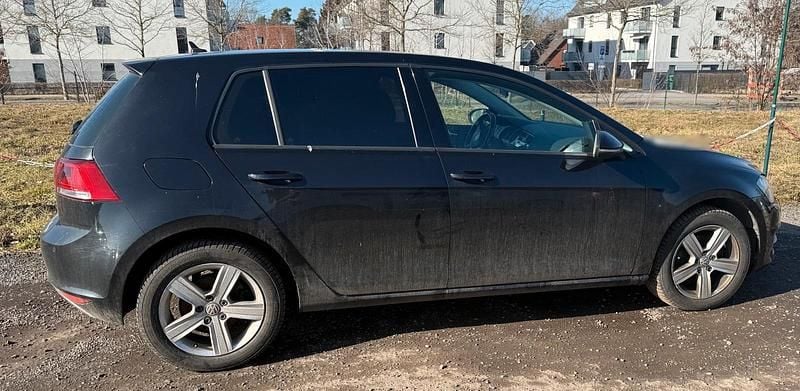 Gebraucht VW Golf VII 86 PS (63 kW) 2014 Schwarz Limousine
