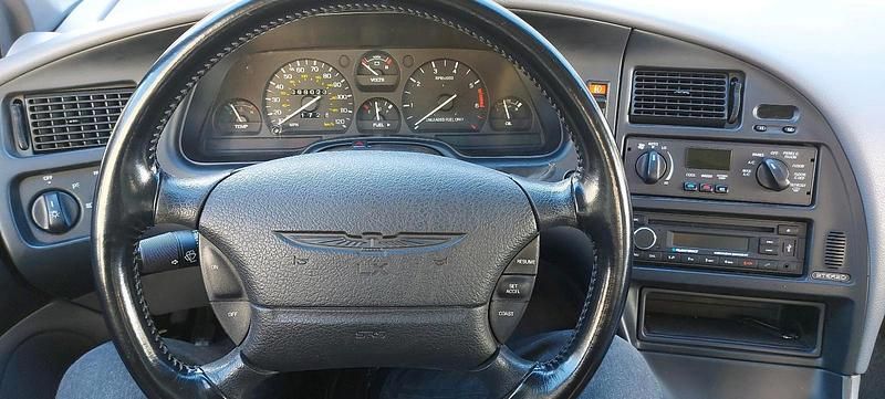 Gebraucht Ford Thunderbird 140 PS (102 kW) 1996 Rot Coupé