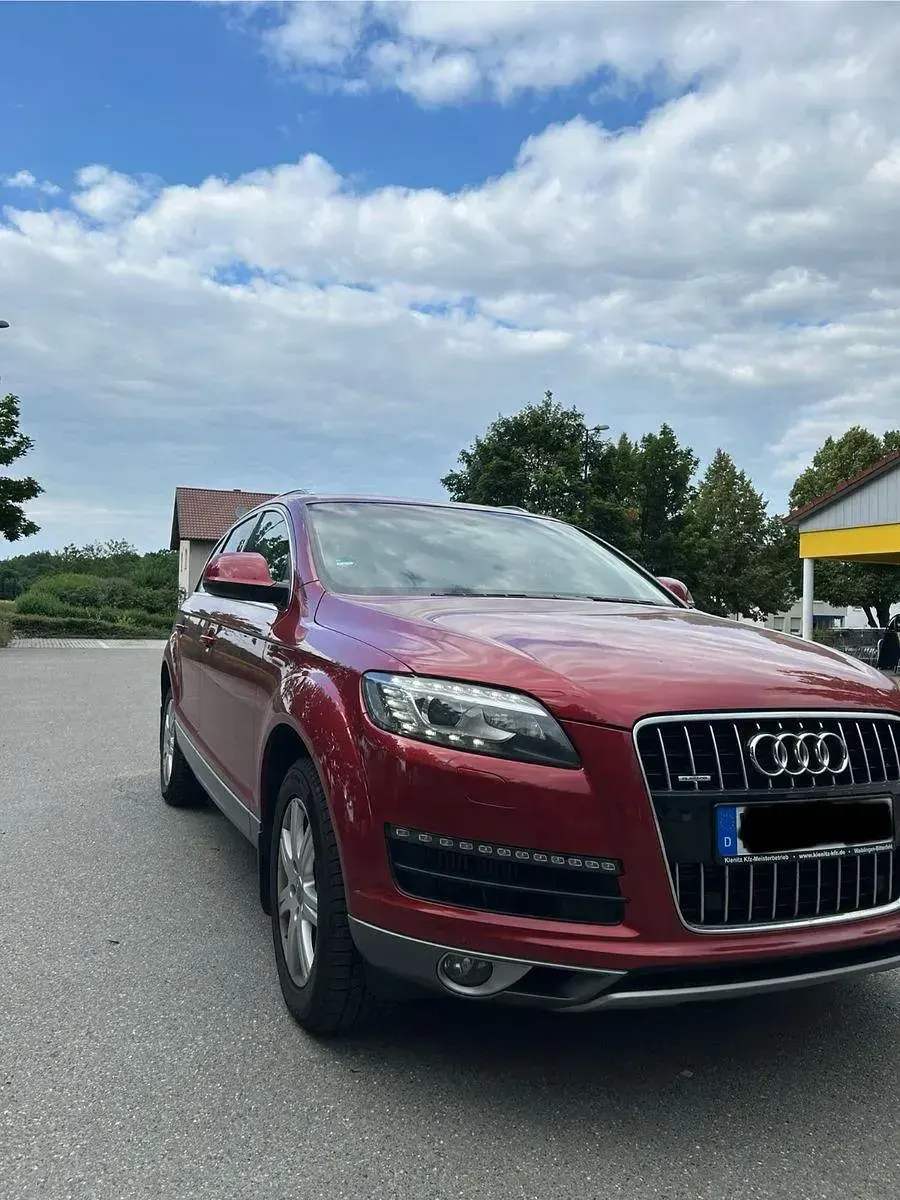Gebraucht Audi Q7 239 PS (175 kW) 2010 Rot SUV