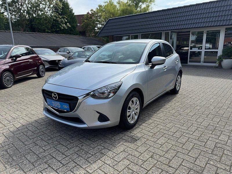 Diamantsilber metallic Gebraucht 2017 Mazda 5 Center-Line Van / Kleinbus | 11.990 € - Bild 1/4