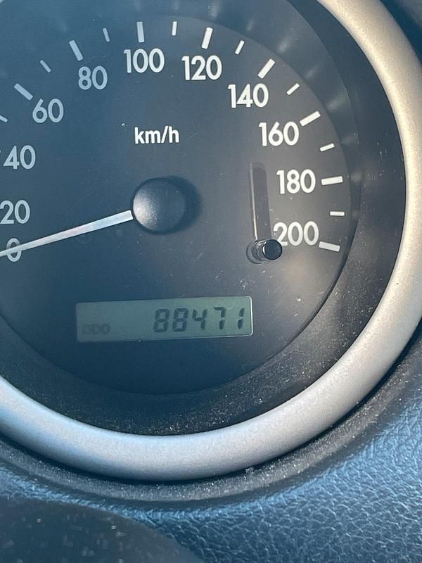 Blau Gebraucht 2006 Chevrolet Kalos Kleinwagen | 2.799 € (Fairer Preis) - Bild 1/4