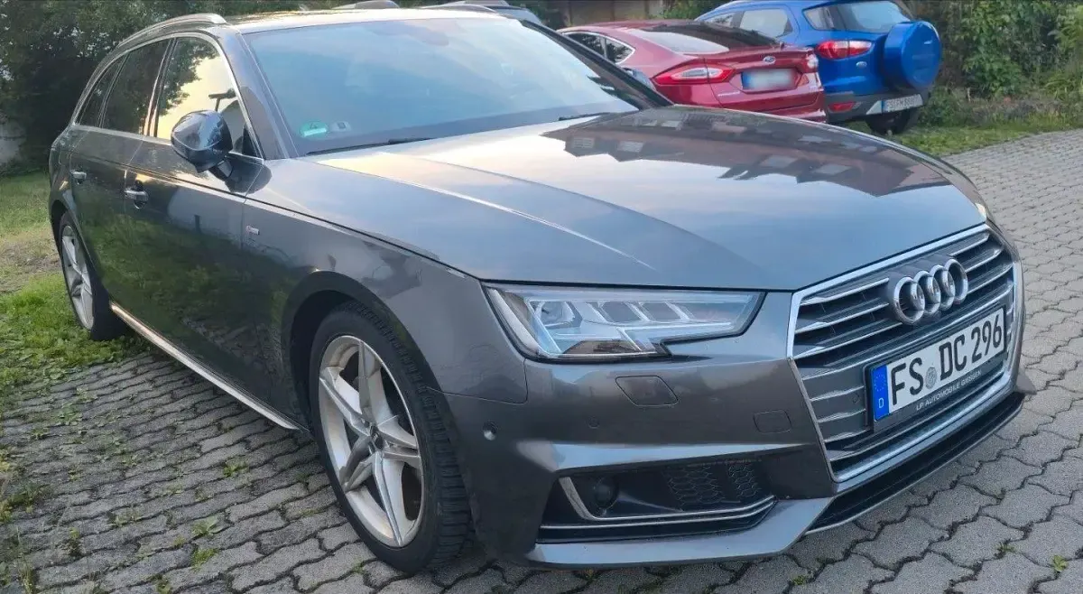 Gebraucht Audi A4 S-Line 190 PS (139 kW) 2016 Grau Kombi