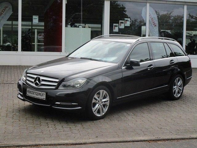Schwarz Gebraucht 2014 Mercedes C180 Kombi | 11.700 € (Guter Preis) - Bild 1/4