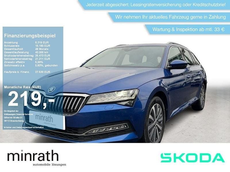 Gebraucht Skoda Superb Style 200 PS (147 kW) 2022 Blau Kombi