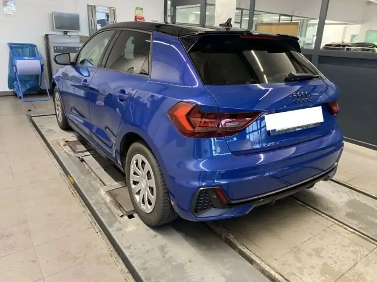 Gebraucht Audi A1 S-Line 110 PS (80 kW) 2022 Ascariblau metallic SUV