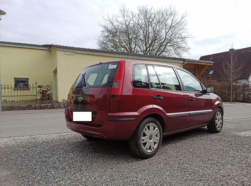 Gebraucht Ford Fusion 80 PS (58 kW) 2003 Rot Kleinwagen