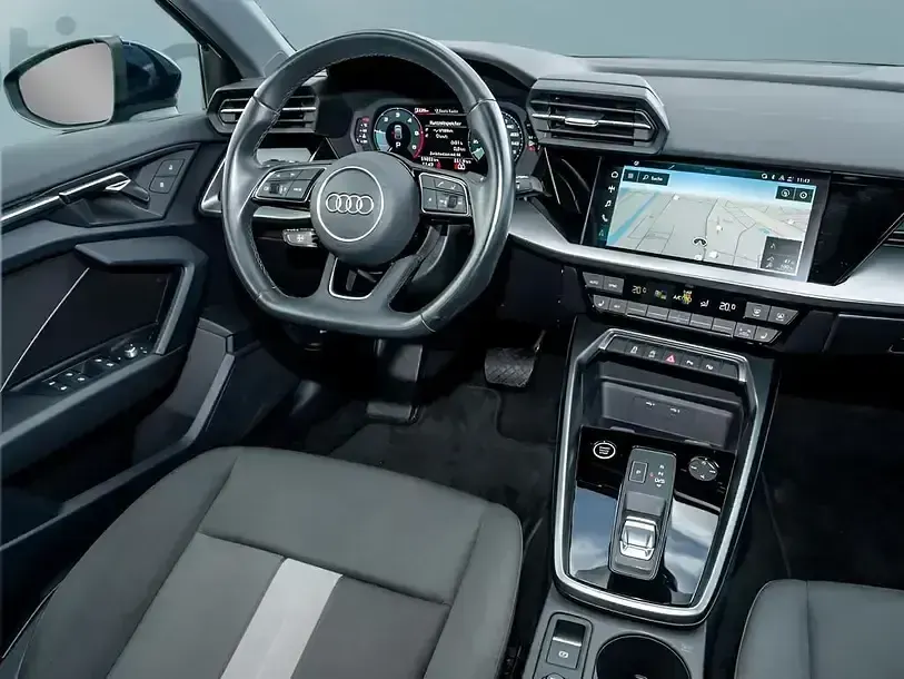 Gebraucht Audi A3 150 PS (110 kW) 2023 Blau Limousine