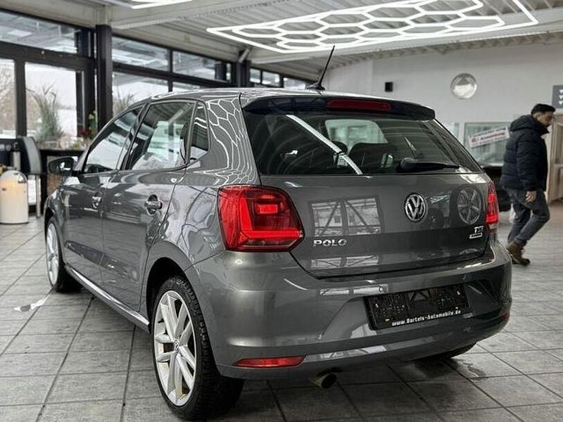 Gebraucht VW Polo Highline 90 PS (66 kW) 2014 Pepper grey metallic Limousine