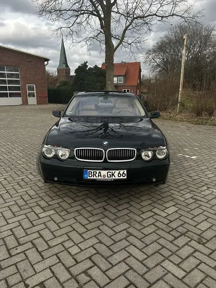 Gebraucht BMW 735 272 PS (200 kW) 2003 Grün Limousine
