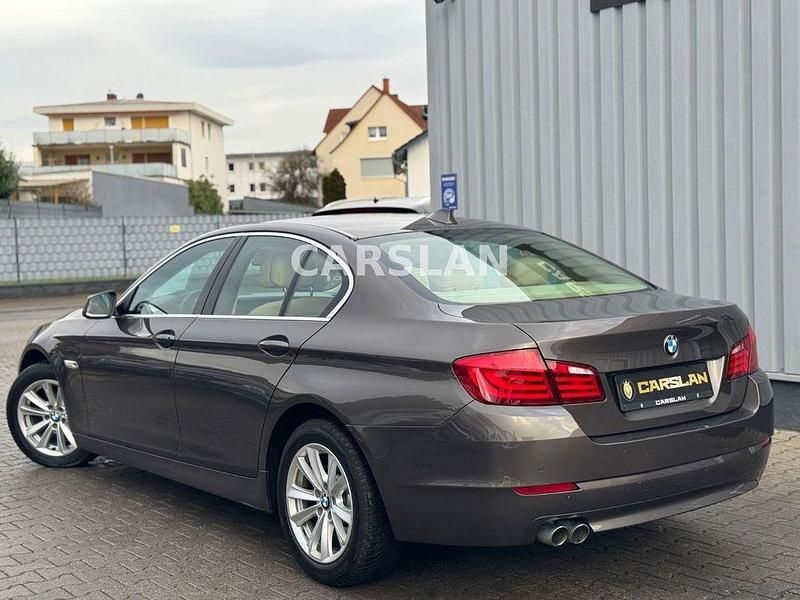 Gebraucht BMW 520 Efficient Dynamics 184 PS (135 kW) 2012 Braun Limousine