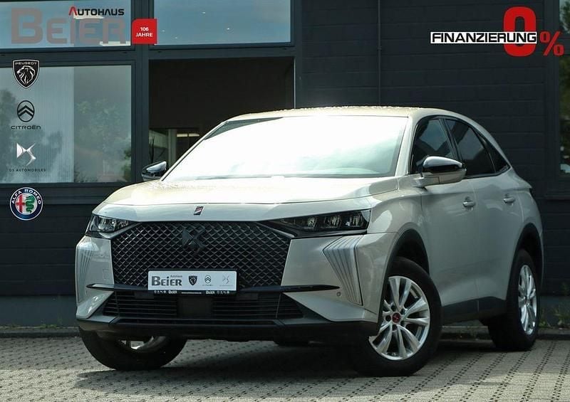 Beige Gebraucht 2023 DS Automobiles DS7 Crossback Performance SUV | 28.980 € (Fairer Preis) - Bild 1/4