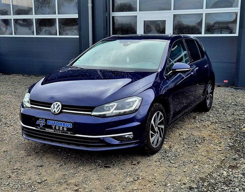 Atlantik blue metallic (metallic) Gebraucht 2019 VW Golf VII Join Kleinwagen | 14.500 € (Fairer Preis) - Bild 1/3